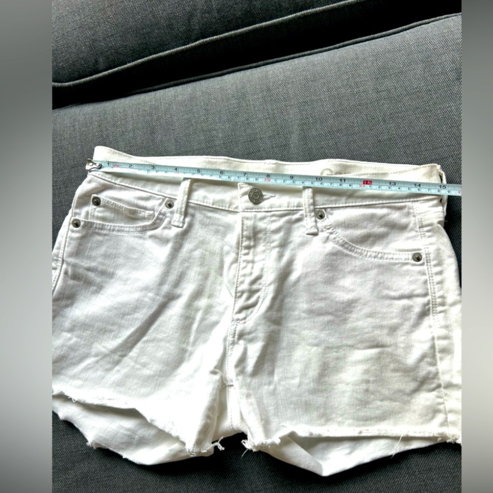 Women's White Denim Shorts From Gap Size 26 Worn Few Time